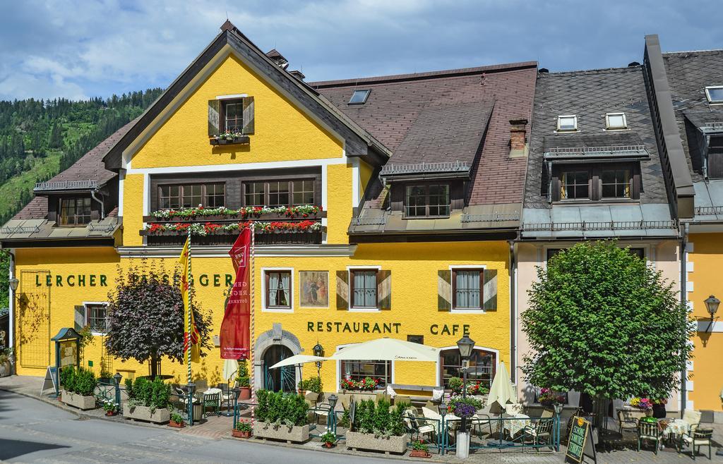 Hotel Gasthof Lercher ムーラウ エクステリア 写真